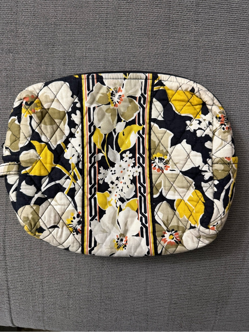 00s Vera Bradley Quilted Floral large Cosmetic Pouch - Yellow, Black & White